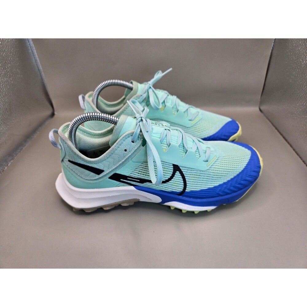 Nike Air Zoom Terra Kiger 8 Trail Shoes Womens 8 Mint Foam Royal Hiking Sneakers